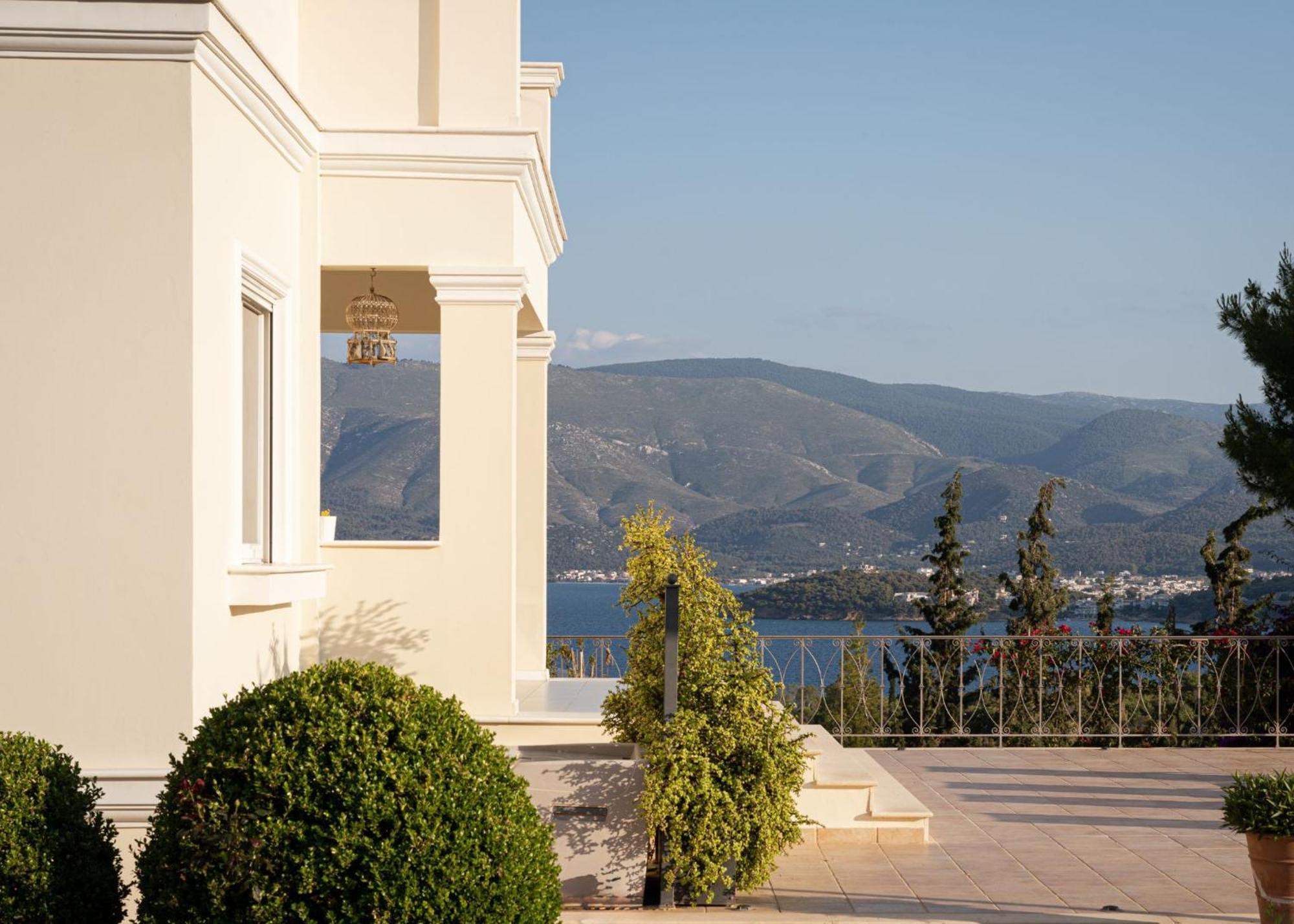 Villa Fantasia Isthmia Exterior photo
